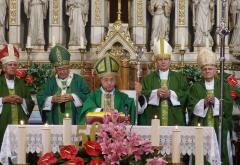 Nadbiskup Luigi Pezzuto proslavio zlatnu Misu   